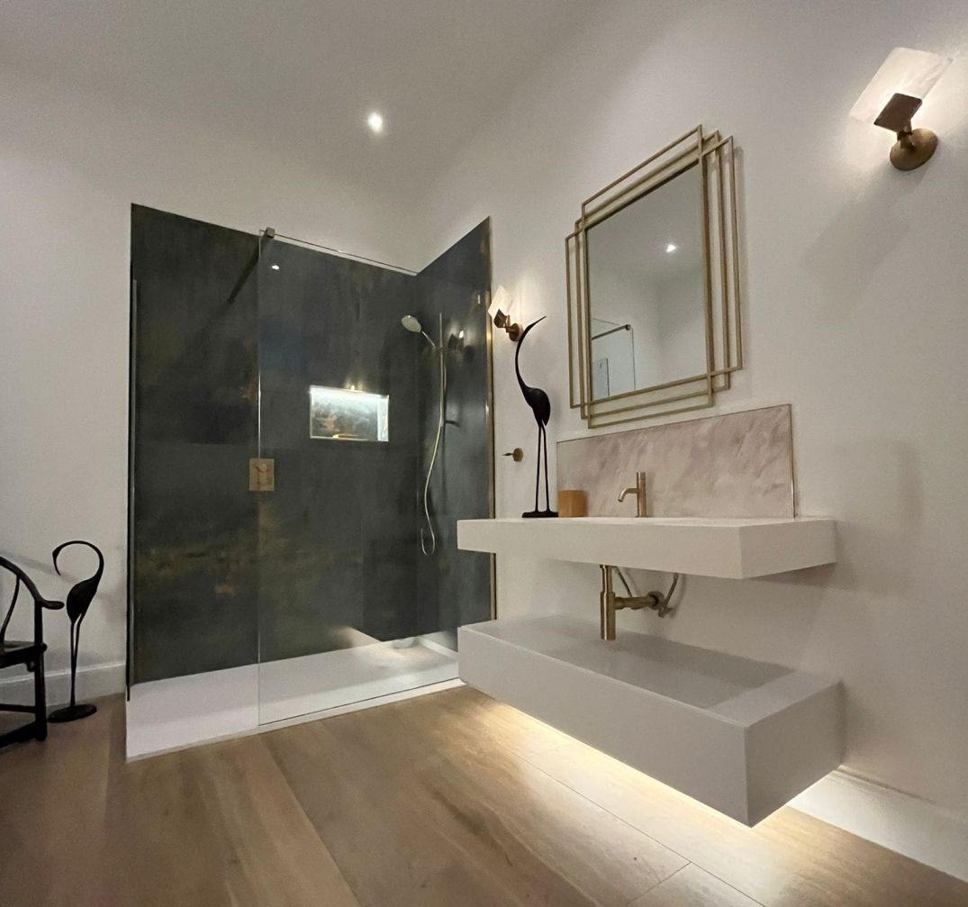 Bathroom installation